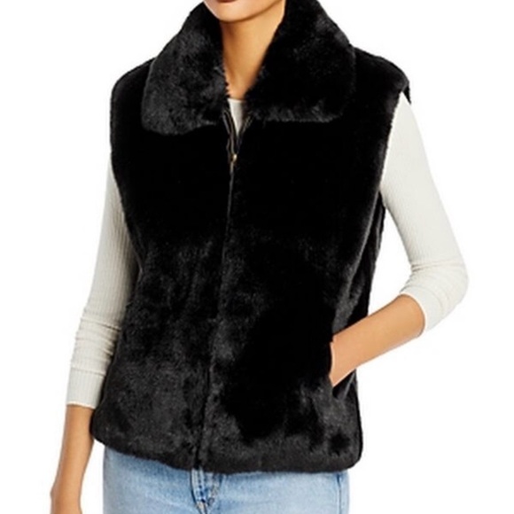 Surell Jackets & Blazers - Surell 100% Rabbit Fur Woman's Black Vest size small medium big collar hook eye